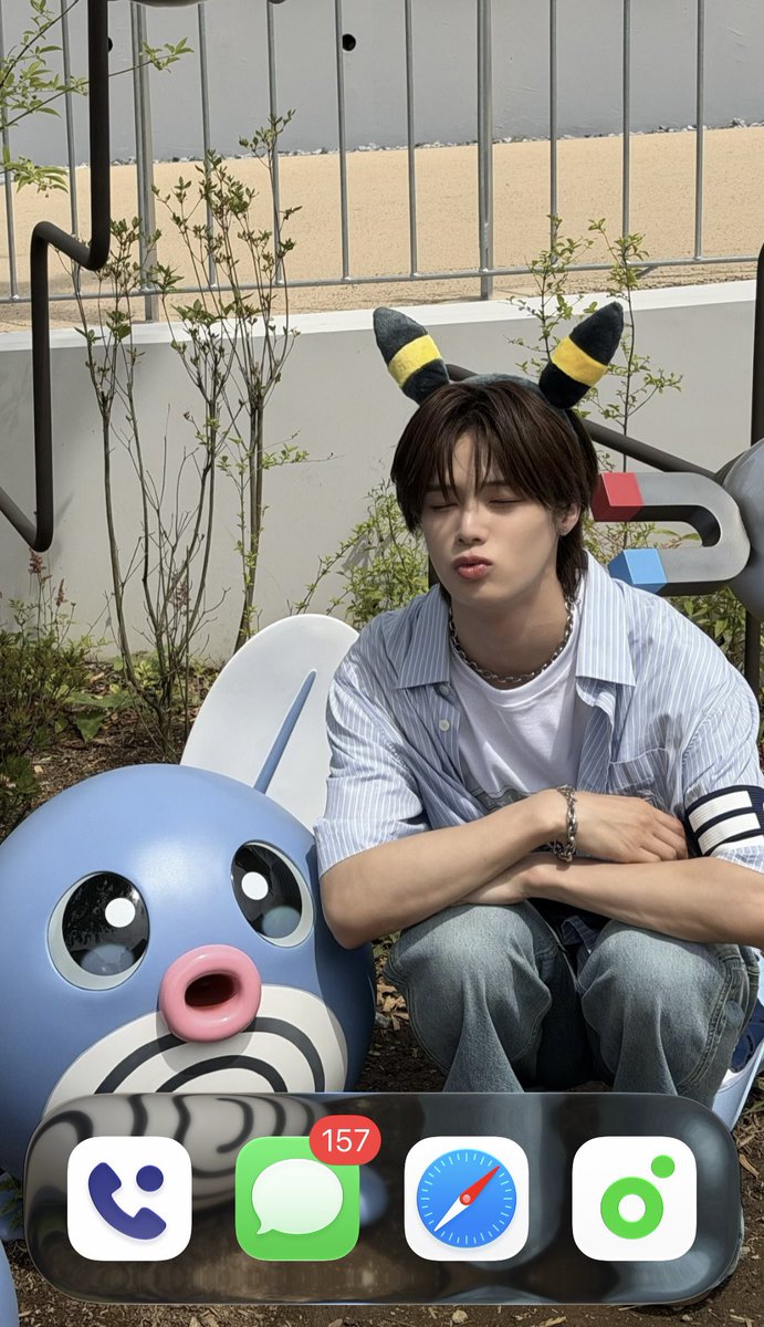 rnldudnsk's tweet photo. 웃기게생겻다 (p) https://t.co/Aofwb20IKF