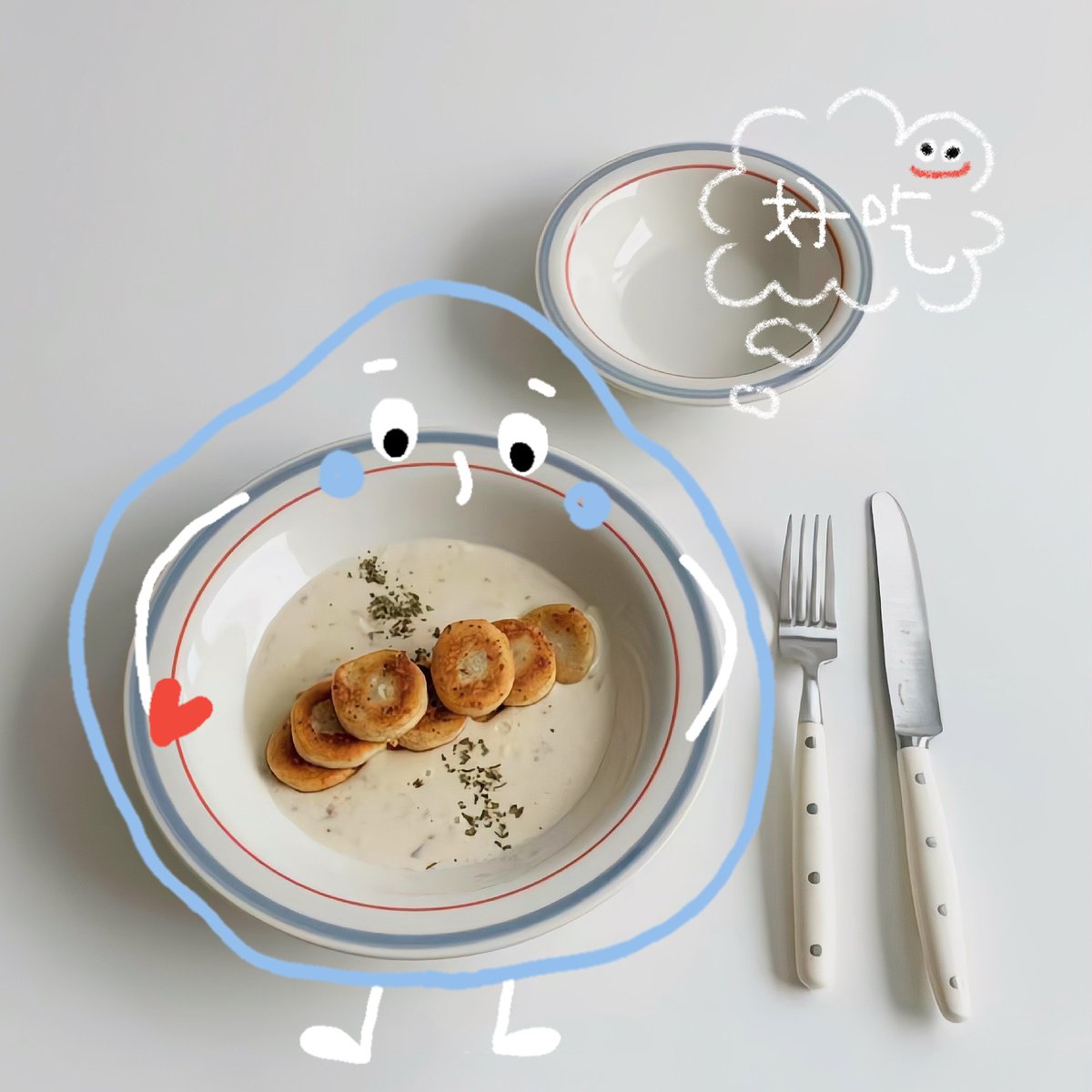 AngilaJaaruxst's tweet photo. Sunday pancakes + messy kitchen + my kid’s silly doodles = the kind of perfect that doesn’t need filters. https://t.co/Unu7HuUOO8