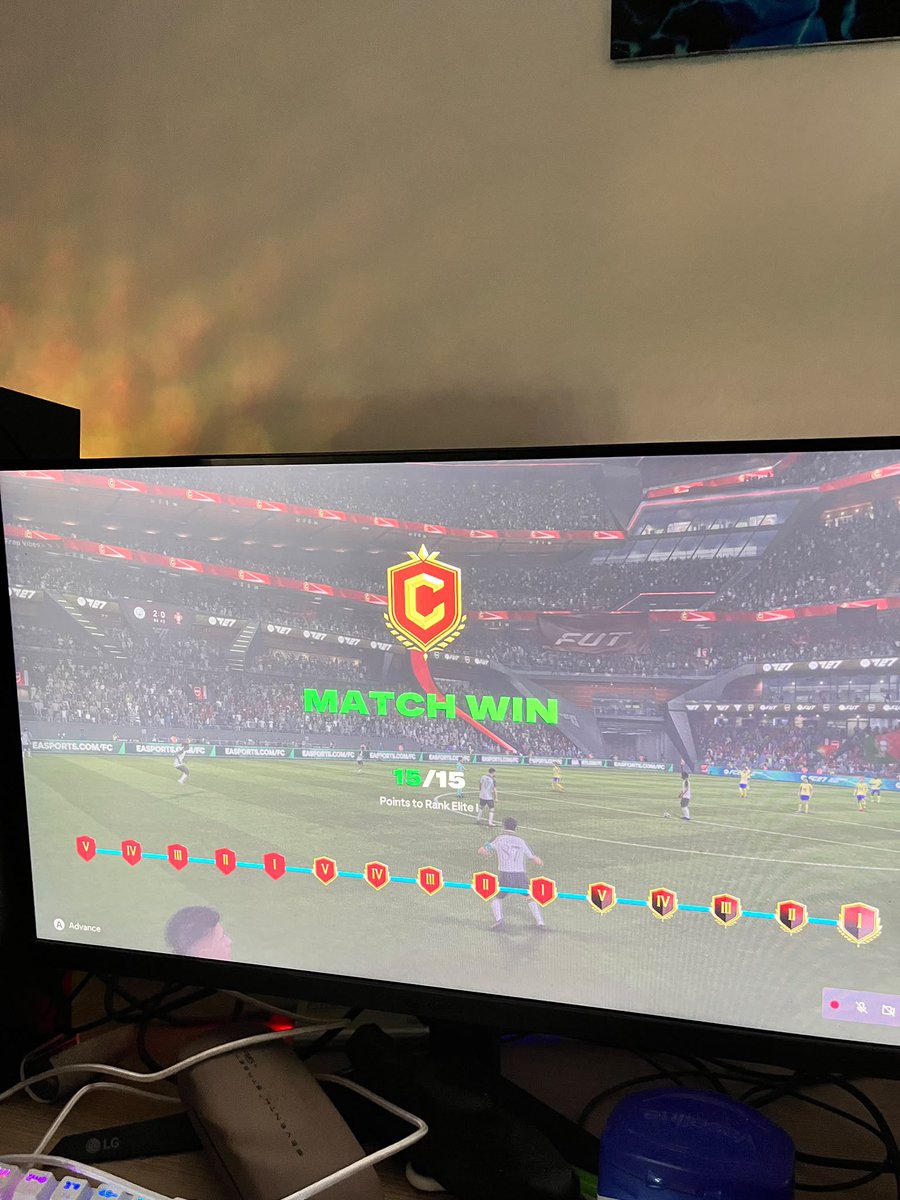 FUTLaboratory's tweet photo. #FC27 https://t.co/fKEWBTnu52