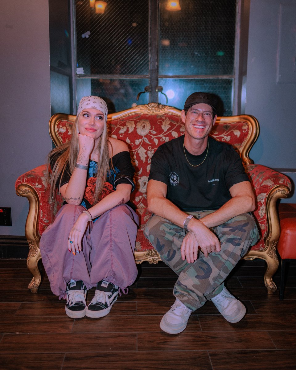 BigGigantic's tweet photo. BIG G X STELLER ‘Keep It Live’ ft The Palmer Squares is OUT FRIDAY !!! 
We can’t wait for you guys to finally have this one 🪩❤️‍🔥
https://t.co/V8o4BxM4Gm https://t.co/rg7VdPzAP2