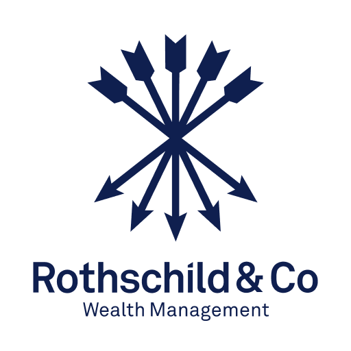 volkan_giritli's tweet photo. ‼️TERA - PUSULA - AKP - OSMANLI ve ROTHSCHİLD'LER...

📌Dindoşların ROTHSCHİLD'lerle ilişkisi yeni bir şey değil, 170 senelik mazileri var...

⏩Bu topraklarda Rothschild'den bahsediliyorsa, bu 2. Abdülhamid'siz düşünülemez.

⚠️Aslında Rothschild'lerin ecdadımızla ilişkisi Abdülhamid'den de öncedir. 
Gerek Abdülmecid, gerek Abdülaziz dönemlerinde Rothschild'lerin Osmanlı ile sıkı ilişkileri vardı. 
Ama faizli borç verme dışında siyasi ilişkiler 2. Abdülhamid döneminde kurulmuştu.

⚠️Abdülhamid, Yahudiler için Filistin'de Koloni Kurma imtiyazını sadece Rothschild Ailesi'ne vermişti.
Ve Abdülhamid'in bu imtiyazı sayesinde Filistin'de ilk kez 1882 yılında bir Yahudi Kolonisi kuruldu.

‼️Hatta Rothschild'lerin Kolonilerden sorumlu Genel Müdürüne (Elle Scheid) bizzat Abdülhamid tarafından Devlet Nişanı verilmiştir.
Buyrun;
https://t.co/ncoF7m5Sbi

📌Abdülhamid Filistin'e yerleşecek Yahudilerin, Rothschild'lerin, Herzl'in ve Galata Bankerlerinin kontrolünde yerleşmesine özen göstermiş, bunların dışındaki Yerleşimcilerin Filistin'e yerleşmeleri ile mücadele etmiştir.

▶️Bakınız İsrail'in kurucu cumhurbaşkanı David Ben Gurion bir Polonya Yahudisi'dir. Gurion 1906 yılında Abdülhamid'in verdiği izinle Filistin'de kurulan Rothschild yerleşkelerinden birine göç etmişti.

⚠️Bugün gördüğümüz Pusula Holding Patronu Serdar Turhan'ın THY hisselerini virmanlama belgesinde EDMOND DE ROTHSCHILD ismini görüyoruz.

Baron Edmond de Rothschild, Rothschild Ailesi'nin Paris Kolundandır ve 2. Abdülhamid'in izni ile Hayfa ve Akka'da yüzbinlerce dönüm arazi alıp Koloniler kurmuştur.

📌Tabi Abdülhamid ve Rothschild'lerin asıl ilişkisi borç-faiz ilişkisiydi. 

⚠️Esasen Rothschild'lerin Osmanlı'ya ilk faizle borç verme dönemi, Abdülmecid zamanında, Kırım Savaşı ile birliktedir. Osmanlı 1855'te Rothschild'den 5 Milyon sterlin borç almıştı.

‼️Osmanlı Döneminde tam bir "dış güç" olan Rothschild'ler aslında saraya bir o kadar da yakındı.

⚠️Abdülhamid 1891 ve 1894'te 2 defa Rothschild'lerden yüksek faizle borç almıştır.
⏩1891'de %4 faizle 6.316.920 Sterlin.
⏩1894'te 8.212.340 Sterlin.

Bu borçları da son ödemesi 1955 yılı olacak şekilde almıştı.

📌Ya insan düşünmeden edemiyor... Keşke o zaman Türk Hava Yolları olsaymış, Abdülhamid'de #THYAO hisselerini Rothschild'e virmanlarmış... Ama o demiryollarını, limanları, tütün, tuz inhisarlarını ve Filistin'de Kolonicilik imtiyazını verebilmiş sadece...

‼️Rothschild'lerin Osmanlı'dan aldığı imtiyazlar bu kadar değil elbette.

▶️Örneğin 1855 borçlanmasına karşılık Rothschild'lere Mısır eyaletinin vergisi ile İzmir ve Beyrut gümrük gelirleri doğrudan aileye teminat olarak verilmiştir.

⚠️Özellikle devletin iflası ile birlikte Abdülhamid'in Rothschild'lere karşı eli o kadar zayıflamıştır ki, 1891 ve 1894 borçlanmalarında Rothschildler, Osmanlı tahvillerini Avrupa piyasalarında basma, ihraç etme ve bu işlemlerden yüksek oranlarda komisyon alma ayrıcalığına sahip olmuşlardır. 

Hülasa, Rothschild'ler 170 yıldır bir şekilde içimizde ve ne yazık ki 170 yıldır bu ülkeyi yönetenler -1923/38 arası hariç- bir şekilde Rothschild'lere ne istediyse vermişler...

‼️NOT: Abdülhamid'in #Rothschildler'e #Filistin'de tanıdığı imtiyazları külliyatlı bir şekilde şurada işlemiştim;
https://t.co/UCVz5kRzP5

‼️NOT-2: Ha unutmadan, 60'larda, 70'lerde Londra'daki Nakşibendi Kıbrısi Dergahının finansörleri Rothschild'lerdi. Türkiye'den şizofren raporu alıp kaçan Fesli Deli Kadir Mısıroğlu da #Rothschild'lerin himayesindeki Kıbrısi'ye sığınmıştı.
https://t.co/CV2uQRMLXK
#tarih #ekonomi #tera #pusula #bist #bist100 #fonmağdurları #borsamağdurları #HisseMagdurları