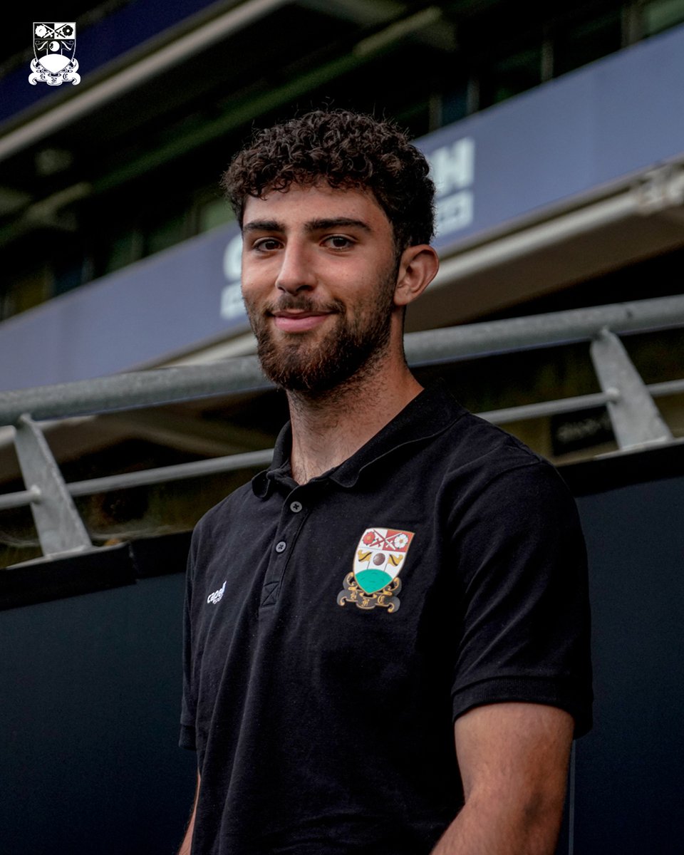 BarnetFC's tweet photo. Evening lads 👋 https://t.co/xCM7xBLTKW