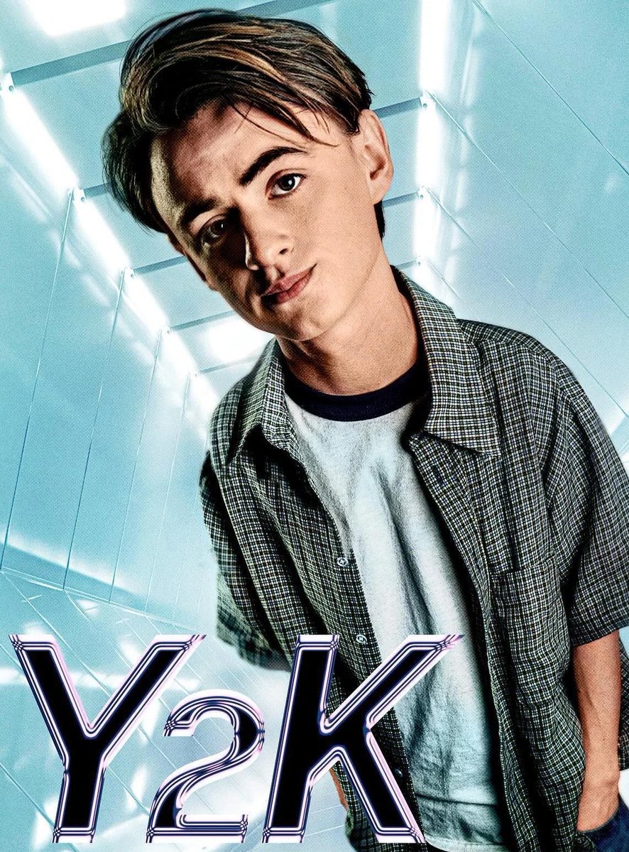 CINEMA505's tweet photo. 'Y2K - O Bug do Milênio' chegou ao catálogo da Netflix. https://t.co/eNcPSAWNLj