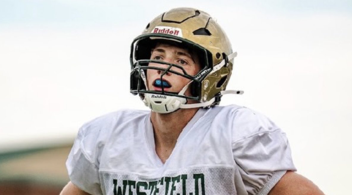 TomLoy247's tweet photo. After this recent trip to check out @HawkeyeFootball, Iowa cemented itself as a "top contender" for elite 2029 tight end Caiden Snow.

The latest on Snow, the Hawkeyes, "Tom's Take", and more...

VIP Story: https://t.co/6qB7TNE75y

@247Sports . @caidensnow07 https://t.co/Ayz2PZfp4J