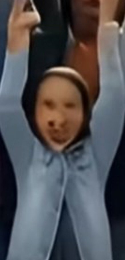 XannonTheBuses's tweet photo. Thought this was AI but this is actually what Israeli kids look like https://t.co/qGaNO9RvYj
