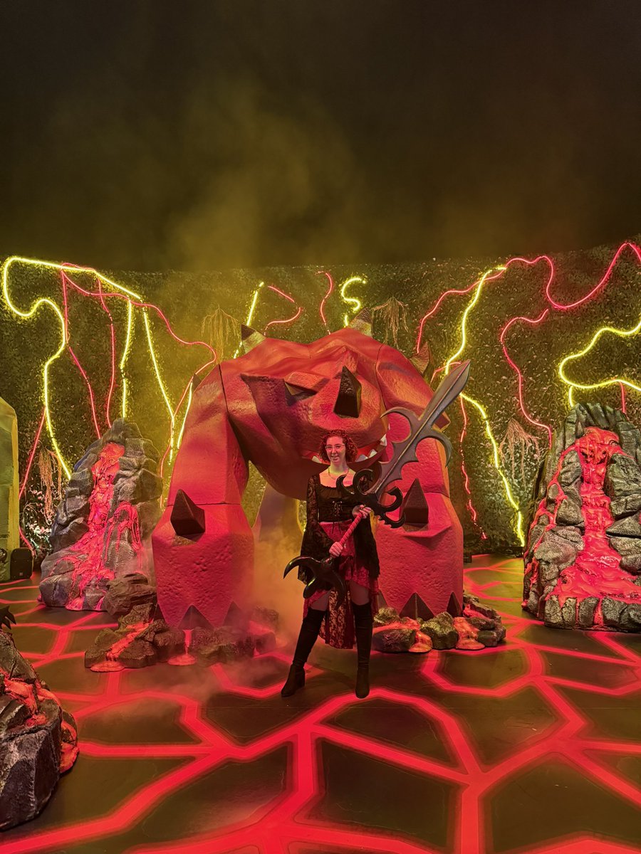 phenomdevitt's tweet photo. #RuneFest #RuneFest2026 🤩⚔️ https://t.co/oqg0CSL3BQ