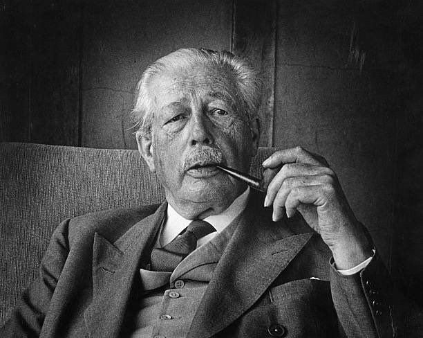 DurhamWASP's tweet photo. “I have long realised that the great figures in my old party have long ago given up Toryism and have adopted Manchester Liberalism of about 1860.”

Harold Macmillan https://t.co/JvfUxgPD2I