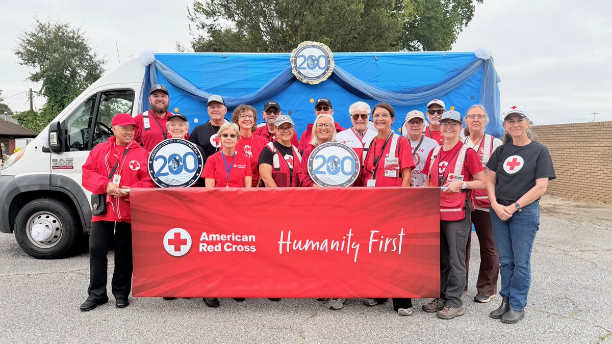 RedCrossSC's tweet photo. Over the weekend, our American Red Cross of South Carolina Upstate employees and volunteers participated in the Anderson County Bicentennial Parade. It was a wonderful day of community, celebration, and service. https://t.co/Xyf5inP9Dv