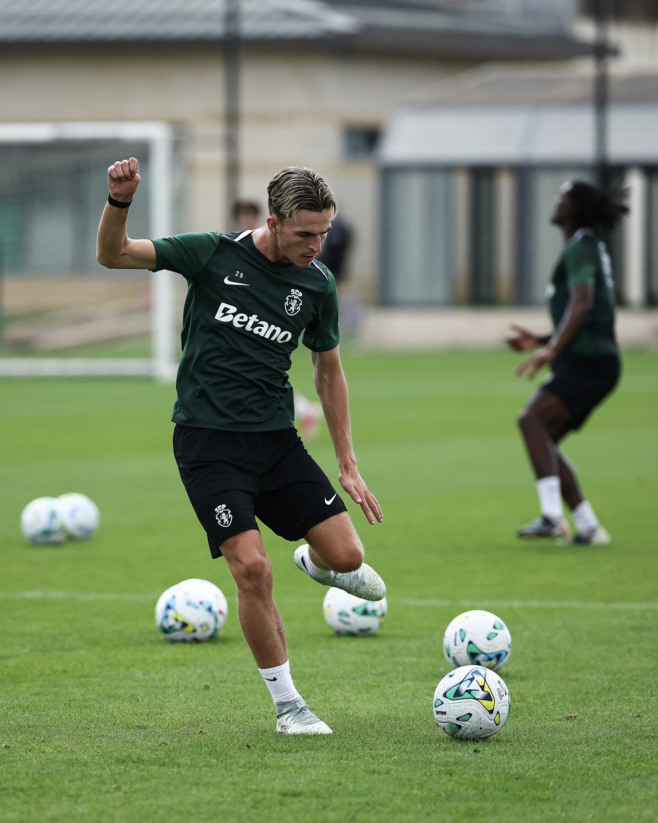 SportingCP's tweet photo. 🧠 𝐅𝐎𝐂𝐎 𝐓𝐎𝐓𝐀𝐋 no #SCBSCP ⚔️ https://t.co/tEAKf8opWW