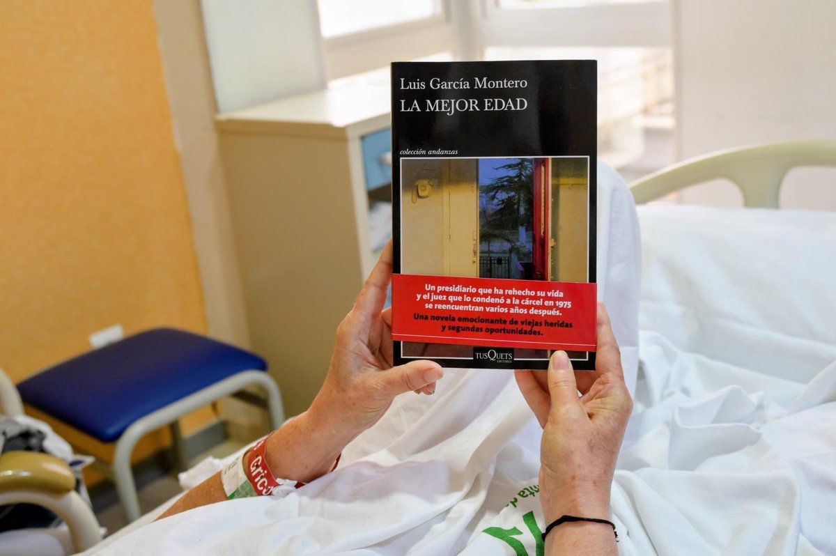 HUVV_SAS's tweet photo. 🔵Todo nuestro reconocimiento y agradecimiento  a las unidades de apoyo de Ilunion Retail y comercialización,  e Ilunion Facility Services por este precioso gesto con nuestro hospital.
@ILUNION @gerenteclinico @soniahv77 https://t.co/PhF3FxfRDs