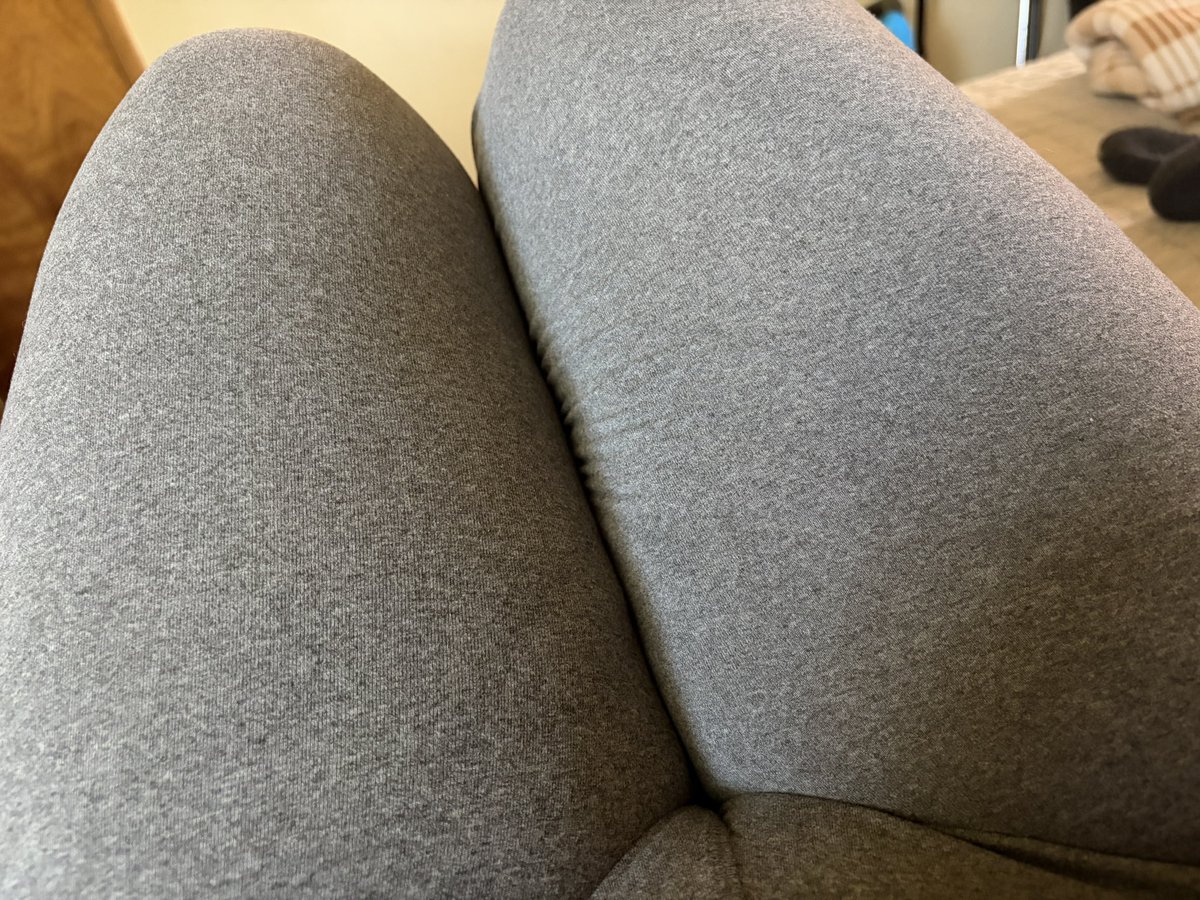 b2j8qc's tweet photo. thighs:33 #nsfw #nsfwtwt https://t.co/pZHz2iThnh