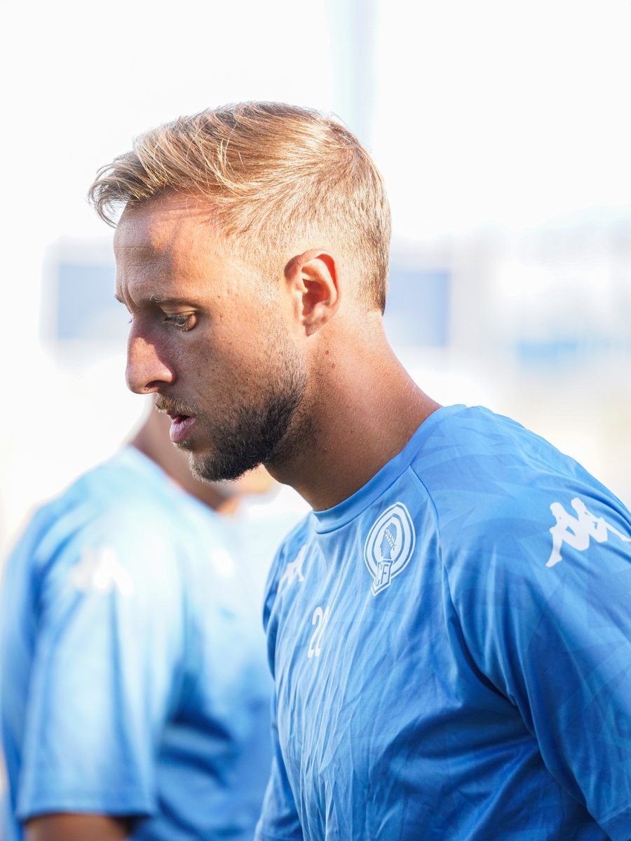 cfhercules's tweet photo. 🏋️ El primero de una semana larga.

💙 #MachoHércules 🤍 https://t.co/V9GkCtvRf2