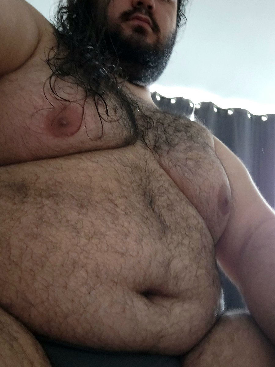 Niokotemon's tweet photo. CW: IRL pics

trying to get myself a little bit hyped after shower by uploading these pics x3 

besides, it's been a while

hi :3c https://t.co/drEMVZPeux