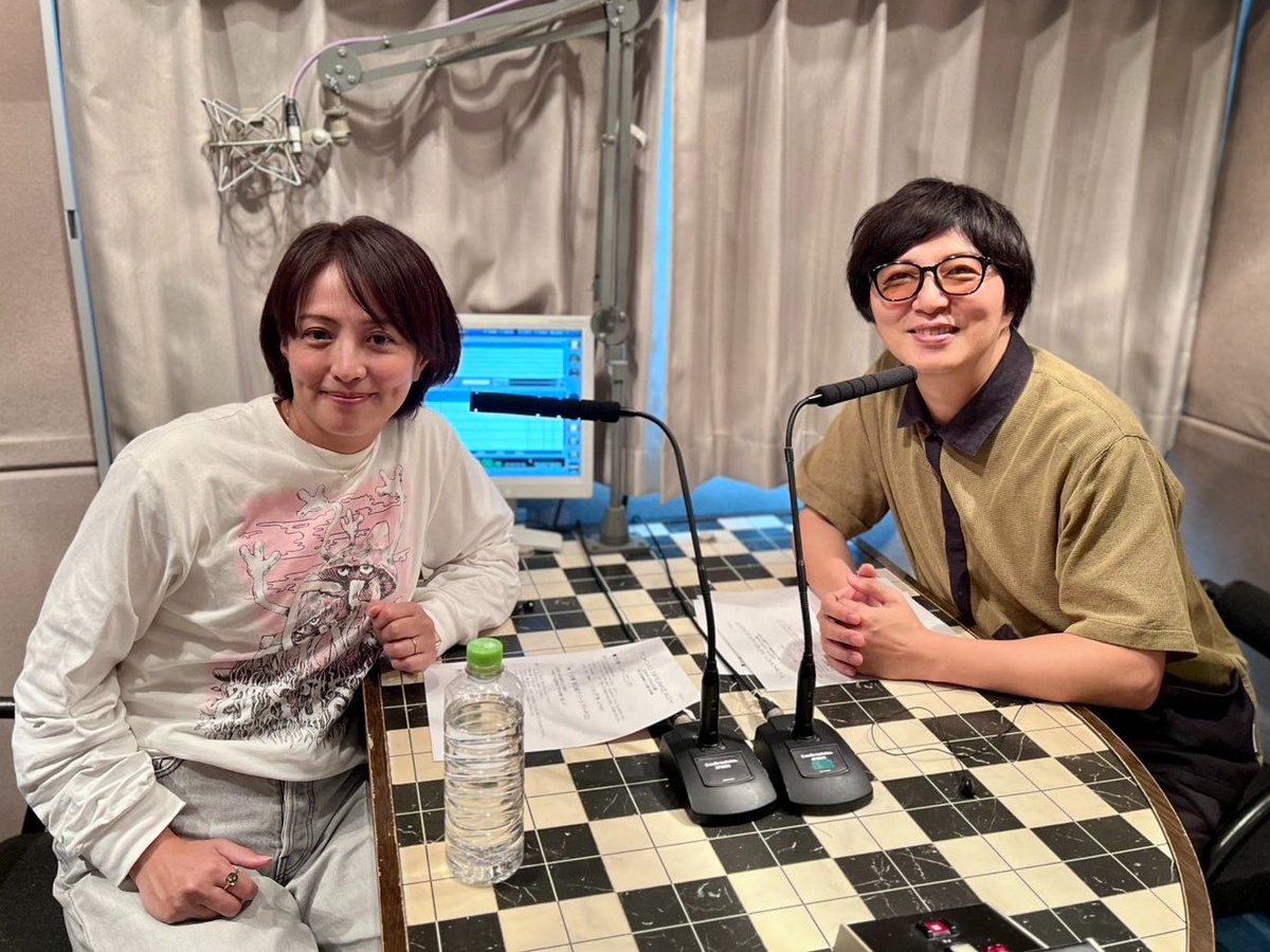 TokyoSpeakeasy's tweet photo. ＜TOKYO SPEAKEASY＞

今夜のお客様は
#赤江珠緒 さんと #土屋礼央 さんでした✨

お聴き逃しは #radiko から
📻https://t.co/0D6rRViJnC

#JFNPods では
フルバージョンのトークがお聴きいただけます🥂
🎧https://t.co/IOmelzG5id

#speakeasy #TOKYOFM https://t.co/X65tp4Mi2X