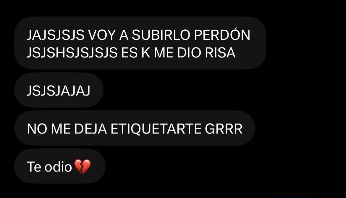 Yok0____'s tweet photo. Vengo a exponer a una hater q no sabe usar Twitter @dolletedkat https://t.co/xTzlAYqQdz