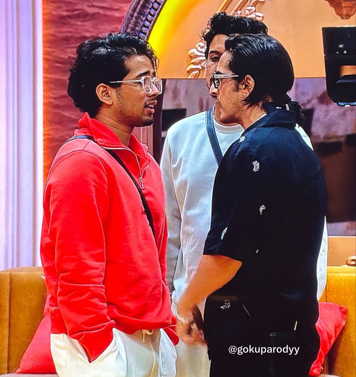 gokuparodyy's tweet photo. 2019 chahiye tha na… 😌
Lo, ab  aa gaya? 😂🔥

#ScoutOP #ScoutArmy #BiggBoss20 #BB20 https://t.co/VKpXJ4uaVO