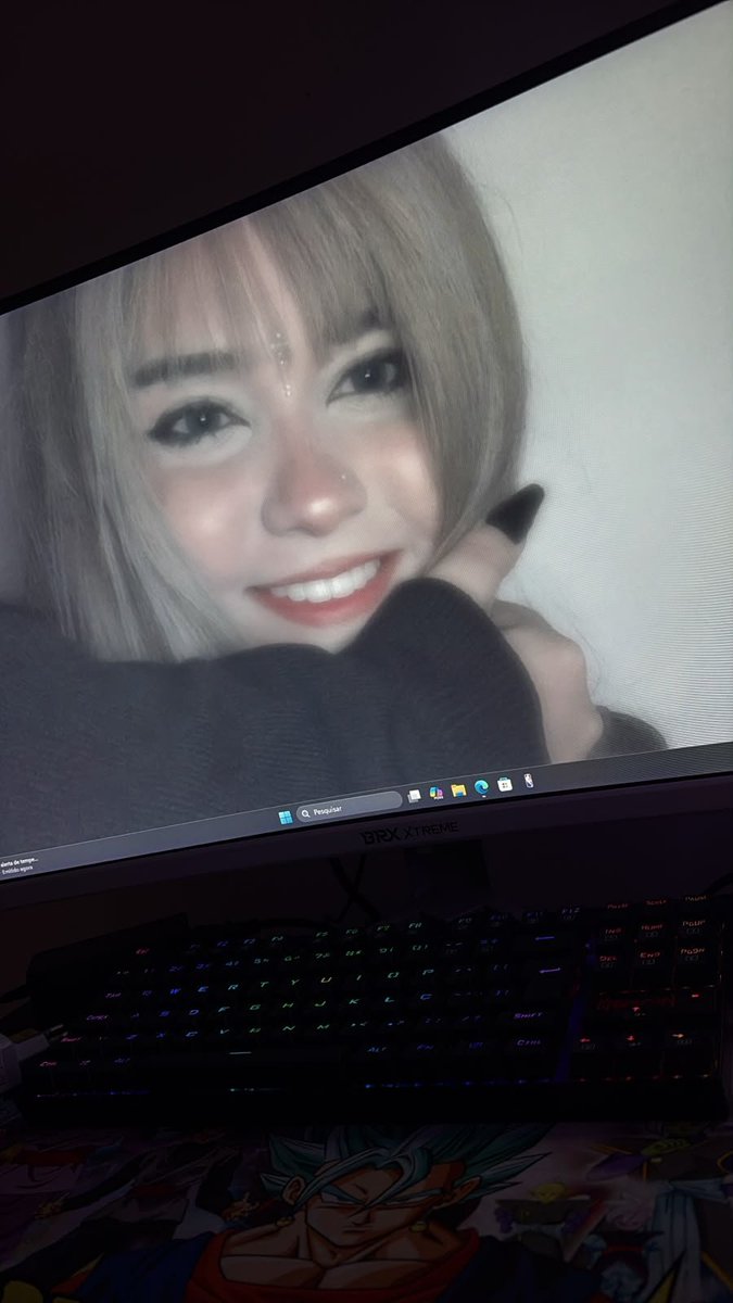 yulovie_'s tweet photo. eu no pc dele https://t.co/LyF1Rju64G