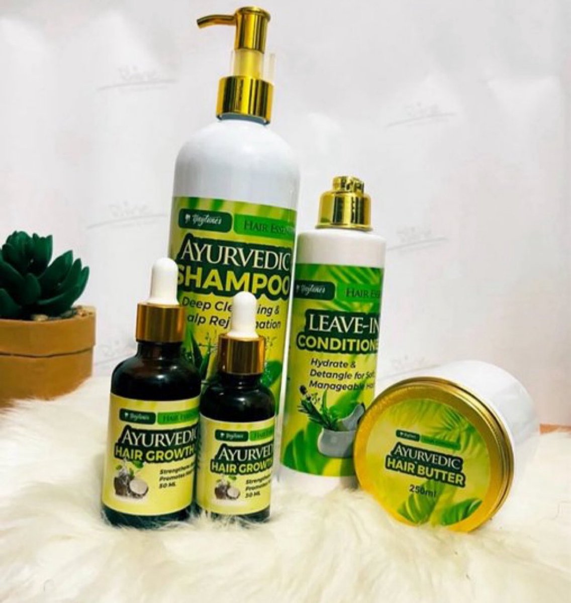 yay_tunes's tweet photo. You still don’t want to buy hair products from me @Yaytunes_HairEs ?? What are you waiting for ??? https://t.co/TeFfk3pBwi