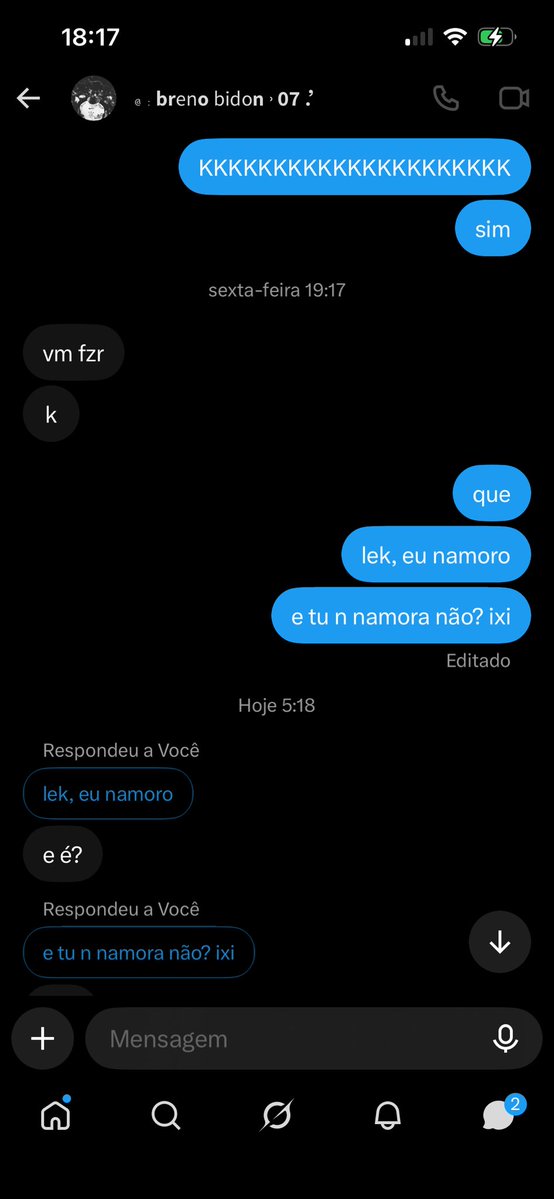 qfoimz's tweet photo. glr, qnd vcs forem chamar alg pra conversar, vamos ter um pouco de noção, né? olhem o perfil da pessoa e vejam se ela namora ou não antes. e pra vc, eu nem tenho o que dizer… um cara que comenta em post pedindo “tap incesto” deveria, no mínimo, se pôr no seu lugar, meu parceiro. https://t.co/45kO8MXorL