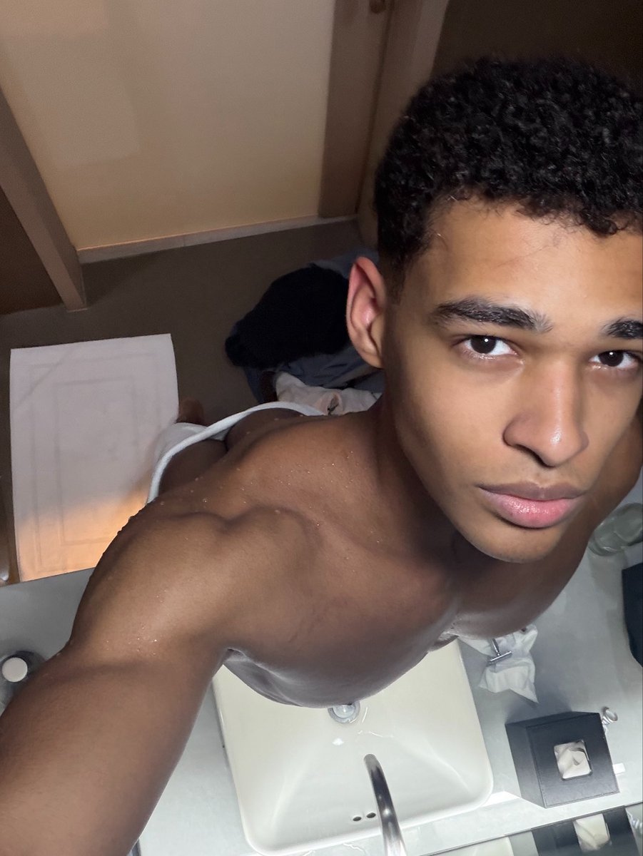 COBALTttt_____'s tweet photo. Anyone around to top that?🫣 https://t.co/zwZtW2GZR0