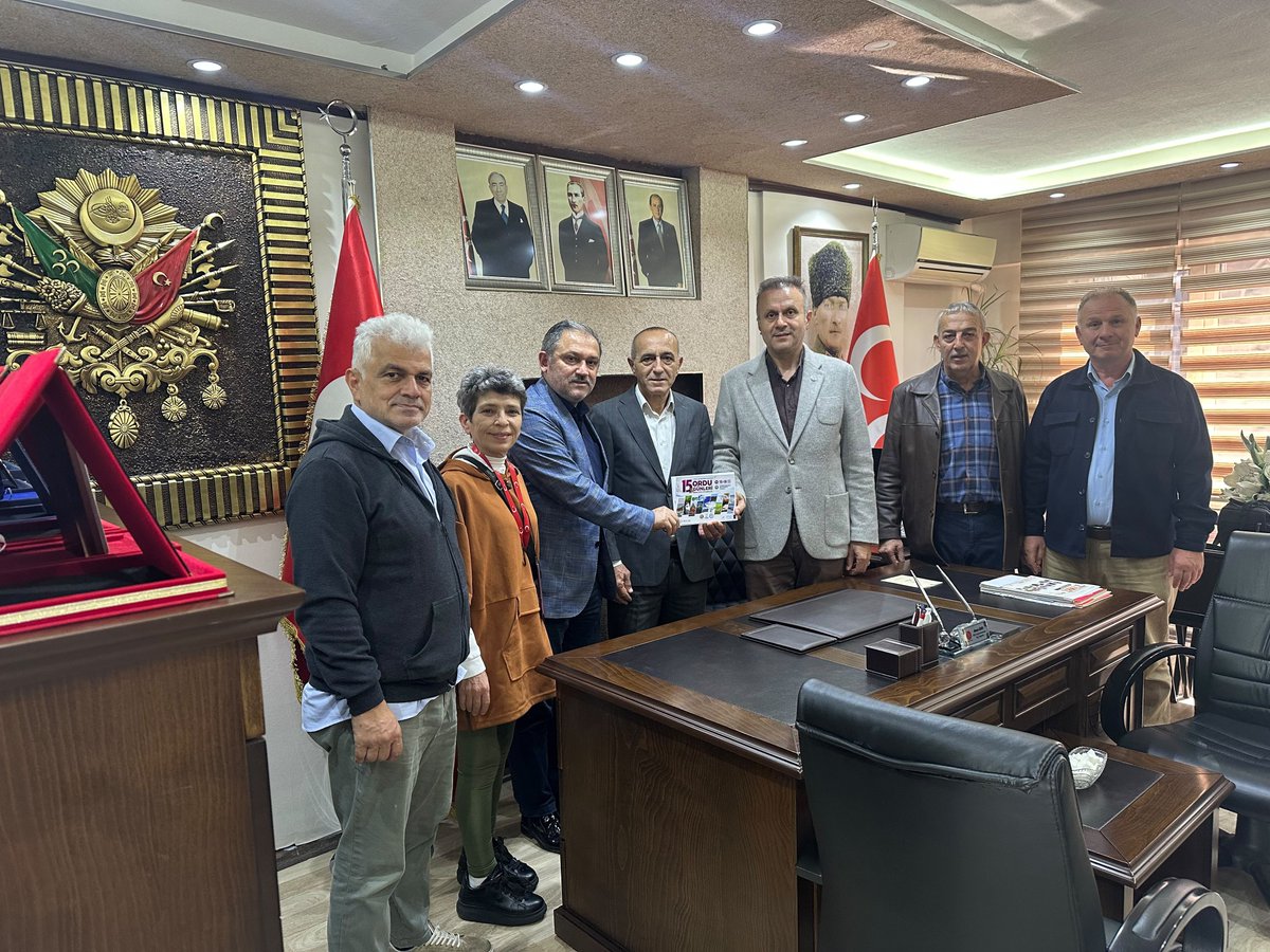 MHP_GOP's tweet photo. Ordulular Dernek Başkanı Sn Mehmet Çelik ve değerli yönetimi ilçe Başkanımız Sn Ahmet Özen'i ve ilçe teşkilatlarımızı ziyaret ettiler. 

Nazik ziyaretleri dolayısıyla kendilerine teşekkür ediyor; dernek faaliyetlerinde başarılar diliyoruz.

Birlik, beraberlik ve dayanışma içerisinde çalışmalarımızı sürdürmeye devam edeceğiz...