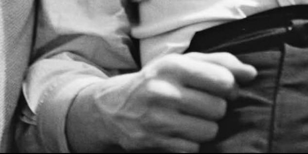 dyingcowboy's tweet photo. @ceofjohnlennon @spaghetticore Oh my https://t.co/OtkqiZUG4a