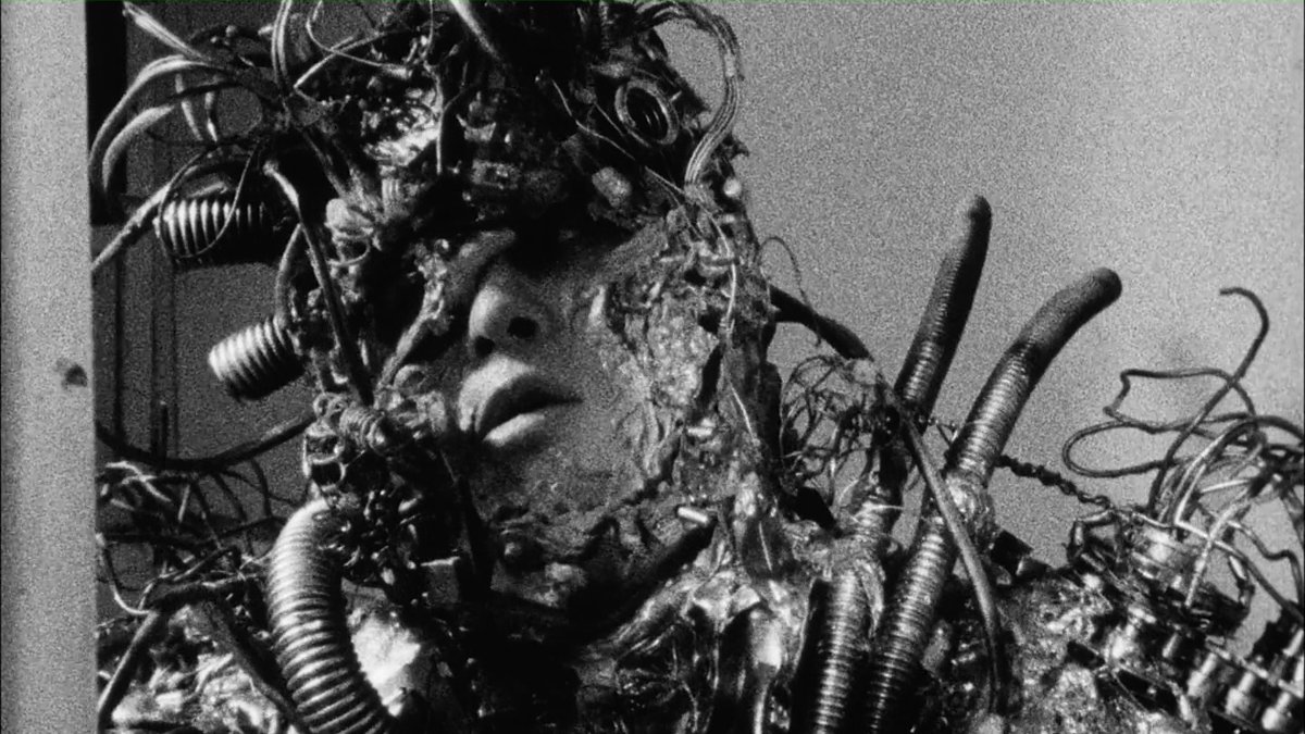 HauntedMovies's tweet photo. Tetsuo: The Iron Man (1989) dir. Shinya Tsukamoto https://t.co/pMNZ5GnGUw