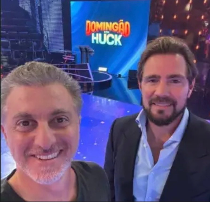 Pri_usabr1's tweet photo. A Globo abriu auditoria interna sobre relação de Luciano Huck e Daniel Vorcaro. Mensagens da PF citam R$ 83 mi do Will Bank em mídia na emissora e R$ 26 mi num “contrato pessoal”. Huck nega sociedade e diz que houve contrato, nota e imposto. https://t.co/r4oBCRpu9f