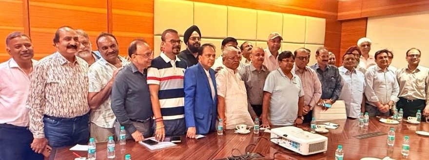 _AIPDA's tweet photo. Today AIPDA Executive held at NSCI Mumbai. https://t.co/sibpJmxtJR