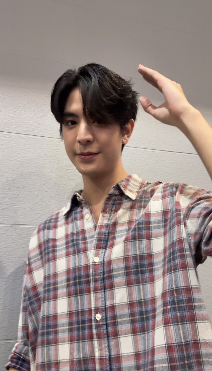 illugirlmy's tweet photo. บ้อกแบ้กของพี่นิรันดร์ https://t.co/KvGVPfoh99