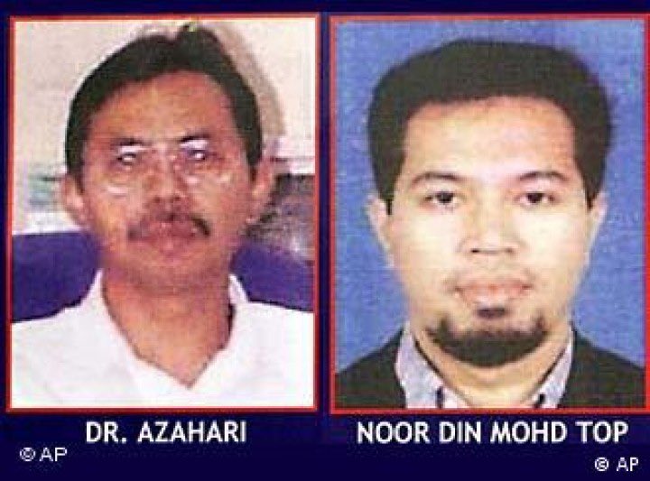 HellYea9h's tweet photo. @RMCFLevans Malaydogs : but we have noordin M Top, we have dr. Azahari, we have bombs, we have drugs https://t.co/TPk55WJQeK
