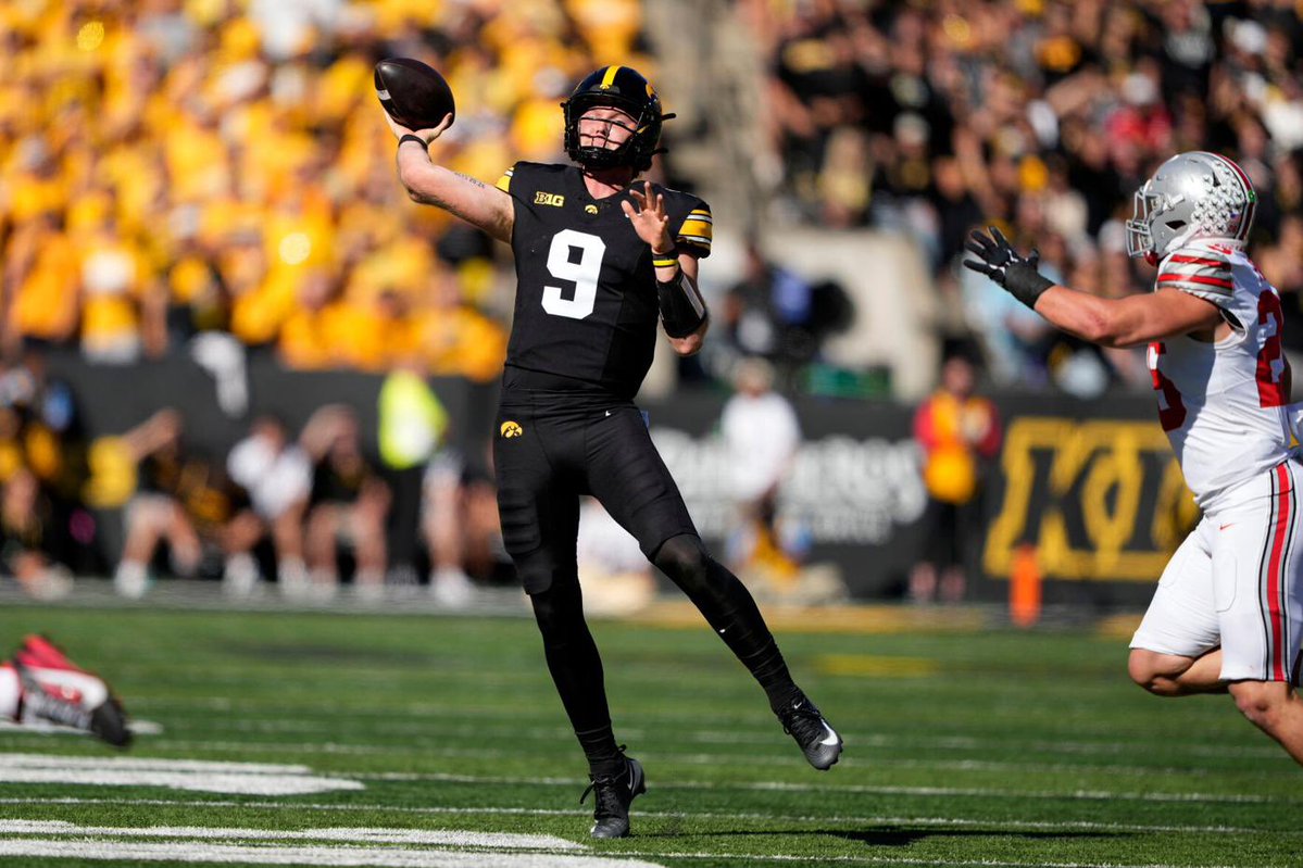 HawkeyeRewinds's tweet photo. 🚨 HANK BROWN INJURY UPDATE 🚨

Brown says he suffered an AC joint sprain in his throwing shoulder against Ohio State, but was able to throw today

⛑️ Some context on past recovery timelines for AC joint sprains, according to a Sep 2026 study:

• NFL data on 520 AC sprains from 2015-2021 showed avg return to play was:
   - Grade I: 9.7 days
   - Grade II: 17.8 days
   - Grade III: 41.4 days 

• NFL QBs missed 17.3 days on average

Playing on Friday would put Hank back just 6 days after the injury, considerably quicker than the average