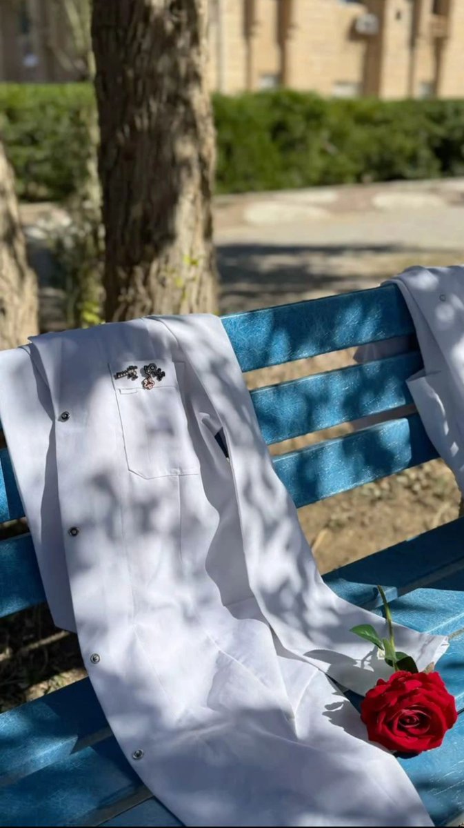 noor113266's tweet photo. The lab coat isn't just a fabric, it's a badge of responsibility,a symbol of care,and a promise to heal🦠💫
#Biochemistry #LifeSciences https://t.co/Fz0DBDshoU