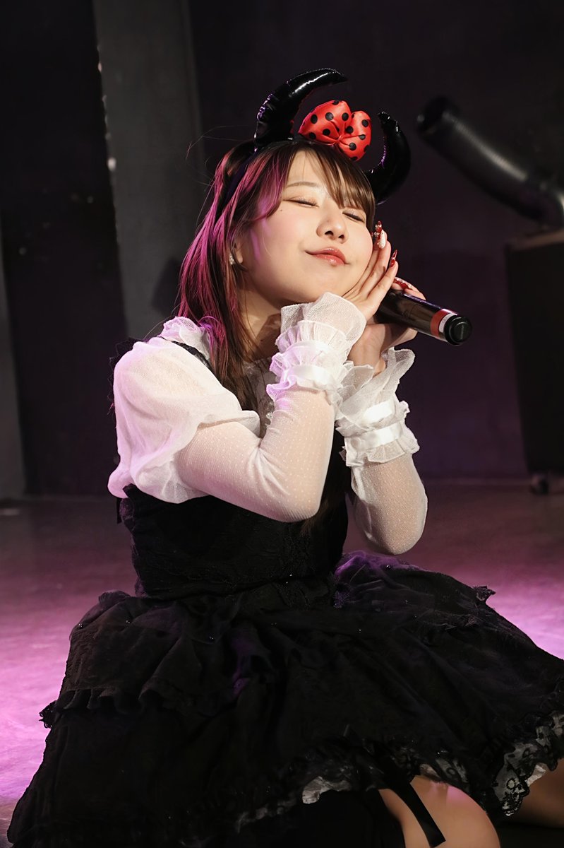 tomoricchan1007's tweet photo. りっちゃんお誕生日おめでとう☺
レベルアップしたりっちゃんの素敵な活動楽しみ‼️
#山岡界隈 #リアバ #りっちゃん https://t.co/19bt71ToEy