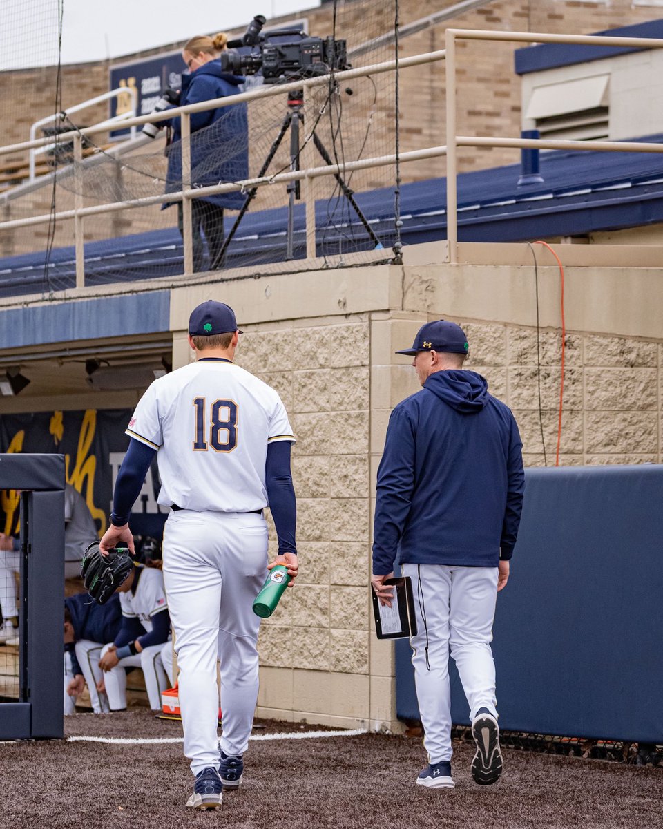 NDBaseball's tweet photo. Happy National Coaches Day to the best 🏆 

#GoIrish☘️ https://t.co/upaHRUHXWR