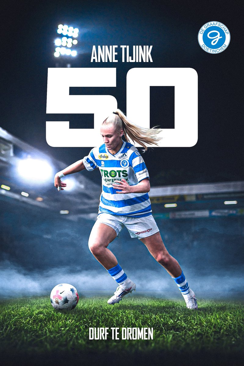 graaficss's tweet photo. De eerste echte jubilarissen van @DGvrouwen
5️⃣0️⃣ wedstrijden voor Anne, Sam en Sterre! Gefeliciteerd dames. 🙌
Leuk om hier een paar designs voor te maken. 🎨
#DeGraafschap #samenDRAN 🔵⚪️ https://t.co/I3Twv4sBZM