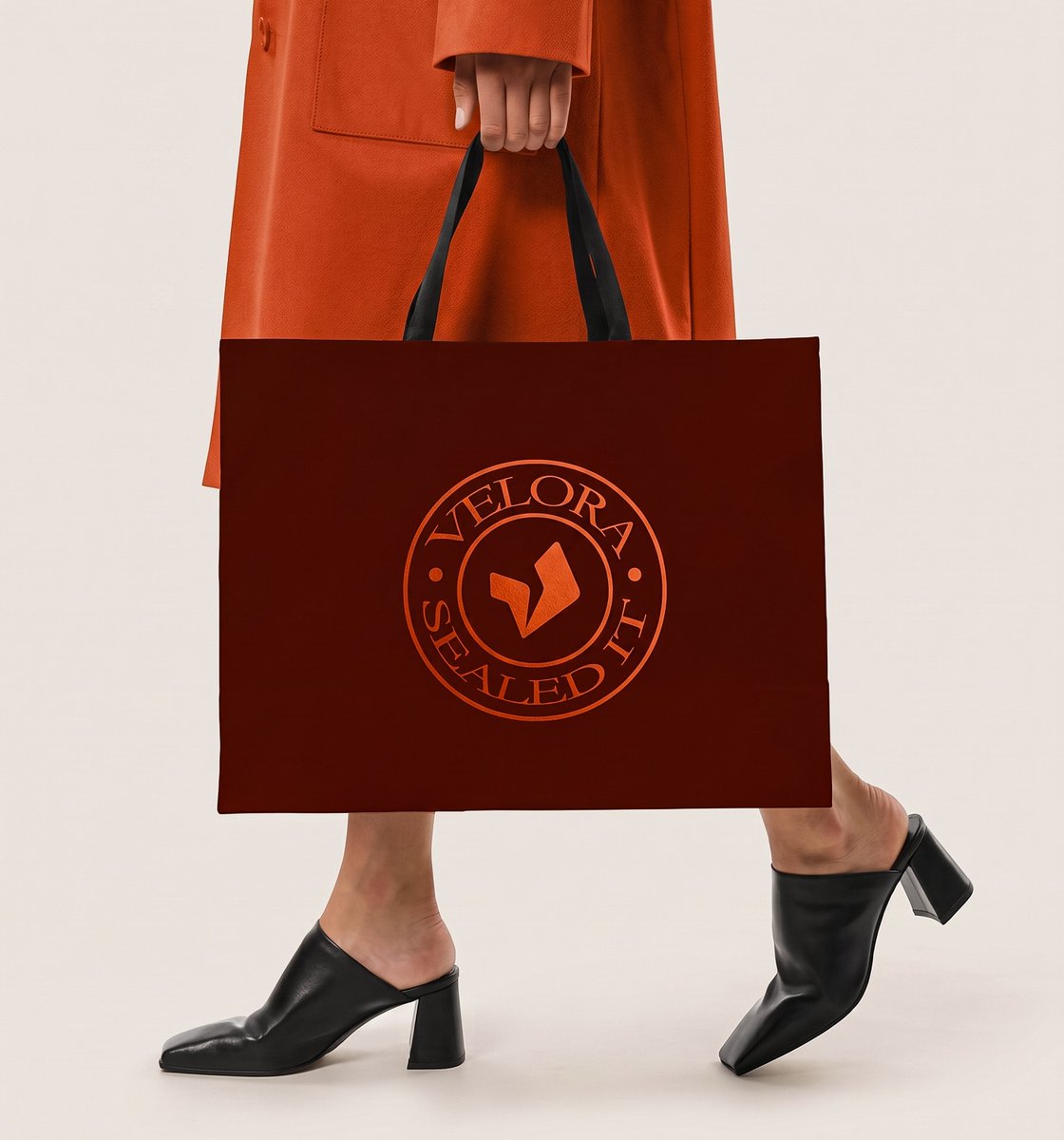 TGOnyije's tweet photo. VELORA branding project - mockup collection II https://t.co/VYBkxSkLsR