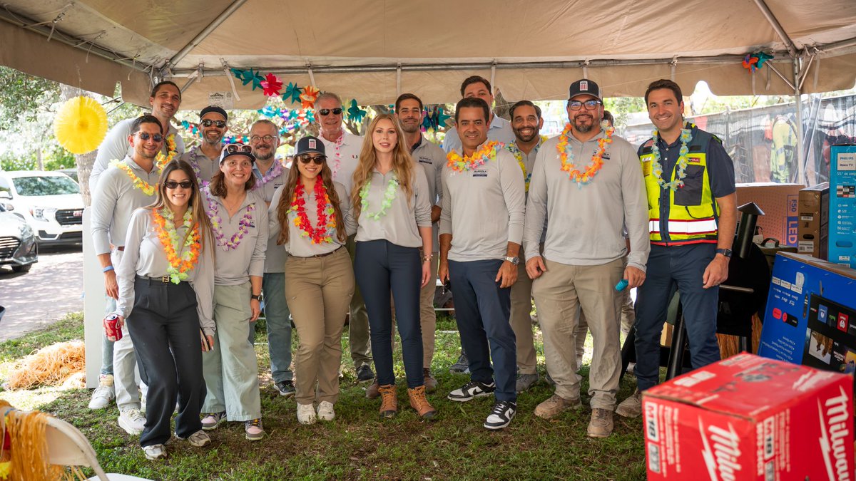 SuffolkBuilds's tweet photo. Suffolk Southeast recently celebrated the latest milestone at our luxury hotel project in Miami Beach: placing the final concrete slab to top out the residential portion of the project. We celebrated with our dedicated trade partners in true South Florida style! https://t.co/LDNDuPlqUI