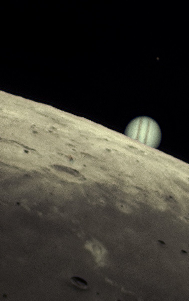 joshstelescope's tweet photo. Images of the Jupiter/Lunar occultation this morning! https://t.co/3gWsSawxjG