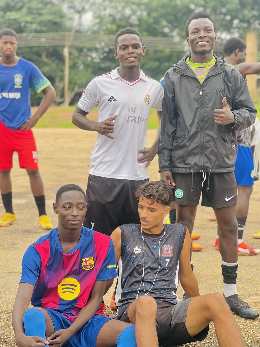 mohndagi_jr's tweet photo. Nigerian oyibo 😂 https://t.co/fpwuJDfhOZ