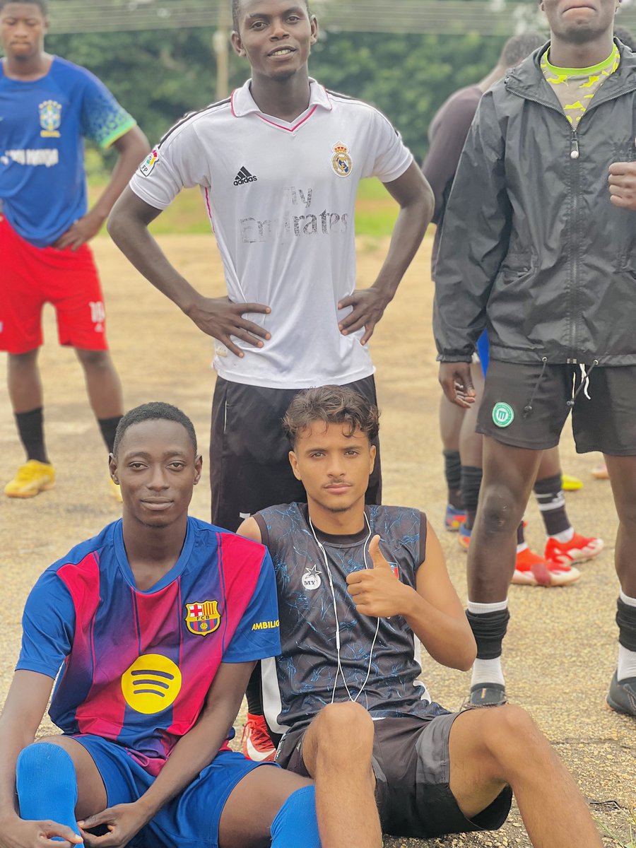 mohndagi_jr's tweet photo. Nigerian oyibo 😂 https://t.co/fpwuJDfhOZ