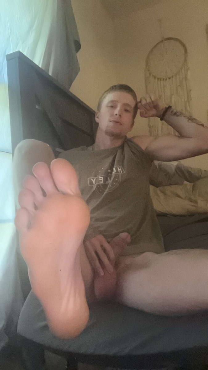 dylanwoodzz's tweet photo. “It’s always a mad bitch calling bitches mad talking about where they was never where they’re at” https://t.co/j0Tg4ua82w
