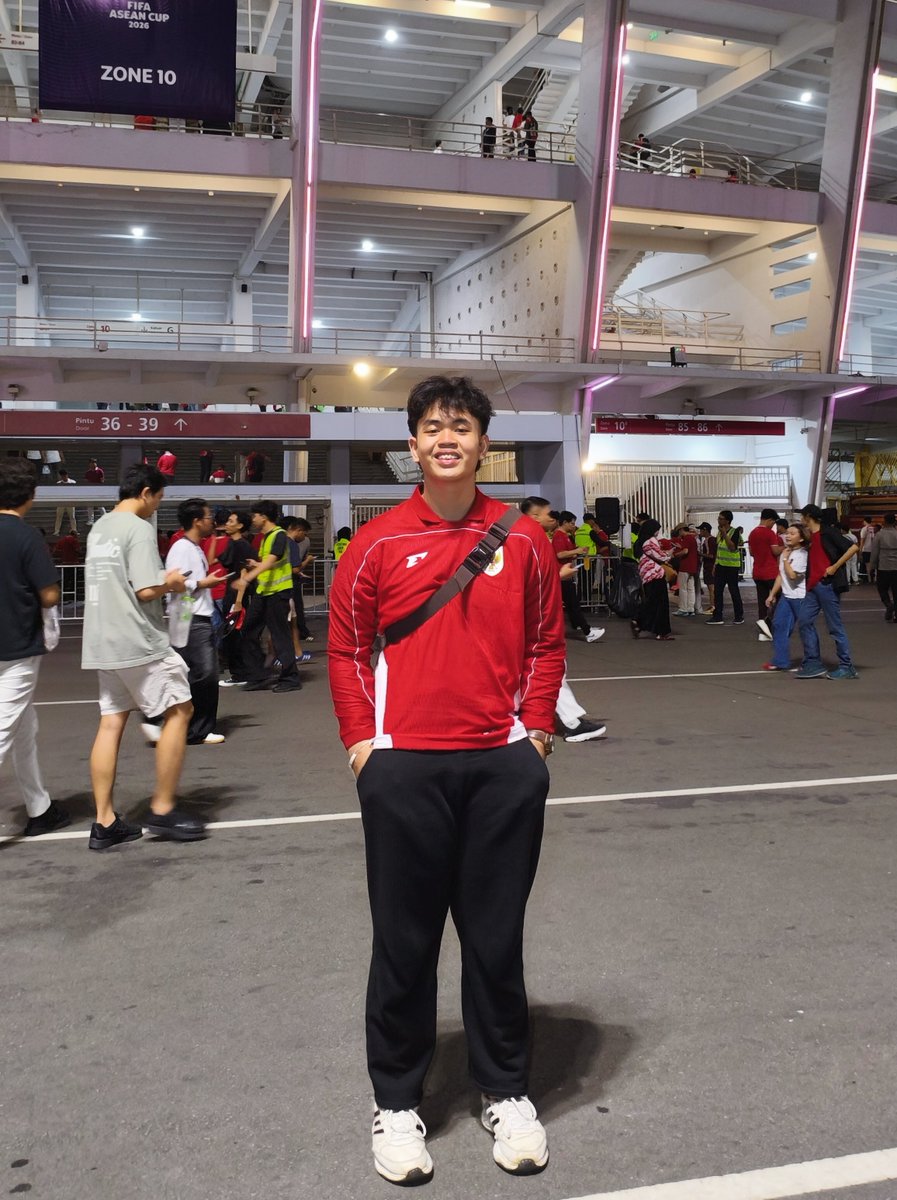 btgnugraha's tweet photo. demi satu impian yang kerap ganggu tidurmu🇮🇩❤🥺 https://t.co/XN3GwzfiM1