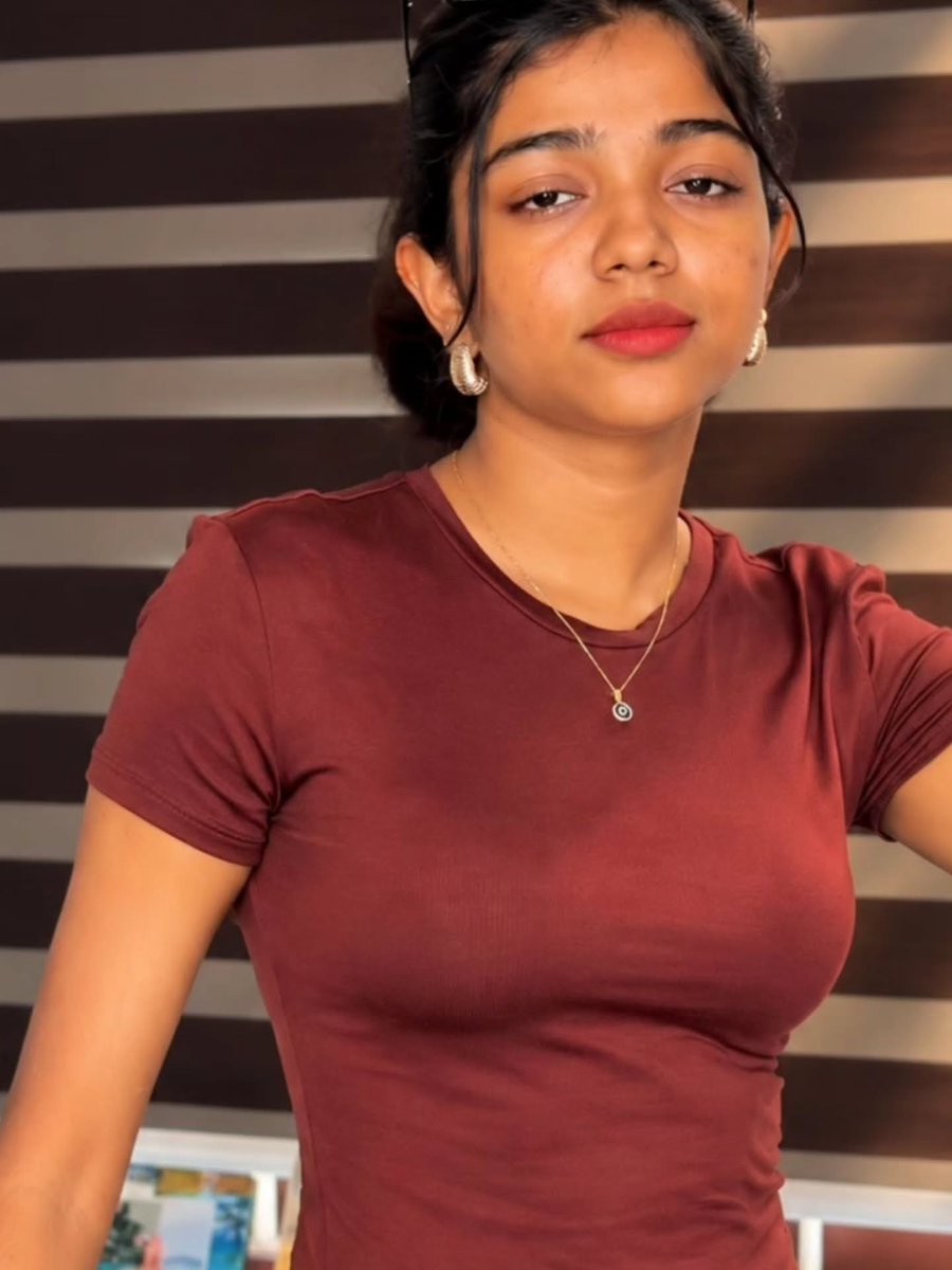 QueenKeert29169's tweet photo. https://t.co/FL9N90MXWk
Insta girl only please enjoy pannuga unga followers vechu support pannunga please https://t.co/lF8msoUvO5