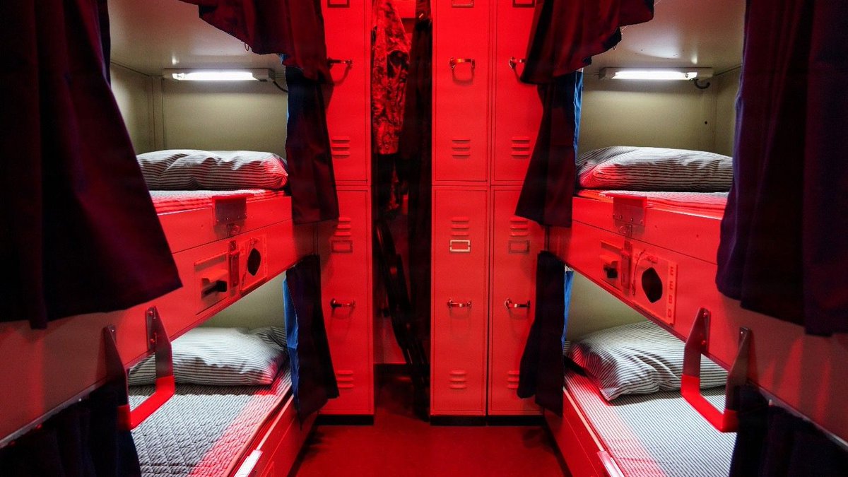 DONOSBP's tweet photo. Better Sleep, Better Readiness: Naval Health Research Center Leads Charge for Evaluating New Shipboard Mattresses

https://t.co/PF07QReNkV 

Story by Danielle Cazarez | Photos by Matthew Reyes https://t.co/Y2LKJgKMUJ