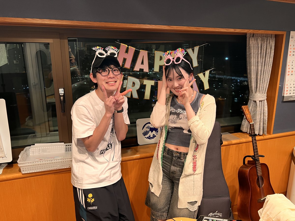 YRA847's tweet photo. #冨岡愛 の「あいべや」
🆕10月6日 第27回ブログ 更新✏️
https://t.co/cgWKm31eZJ

今夜はゲストに 川崎鷹也さん をお迎えしました✨

次回の #あいべや
▶️ テーマ「 引越し 」
▶️ 悩み相談室「I'm here for you」
テーマは“ファッション”

Stay tuned✨

📩 ai@fmyokohama.jp
#川崎鷹也 #FMヨコハマ https://t.co/PM44SKEYA9