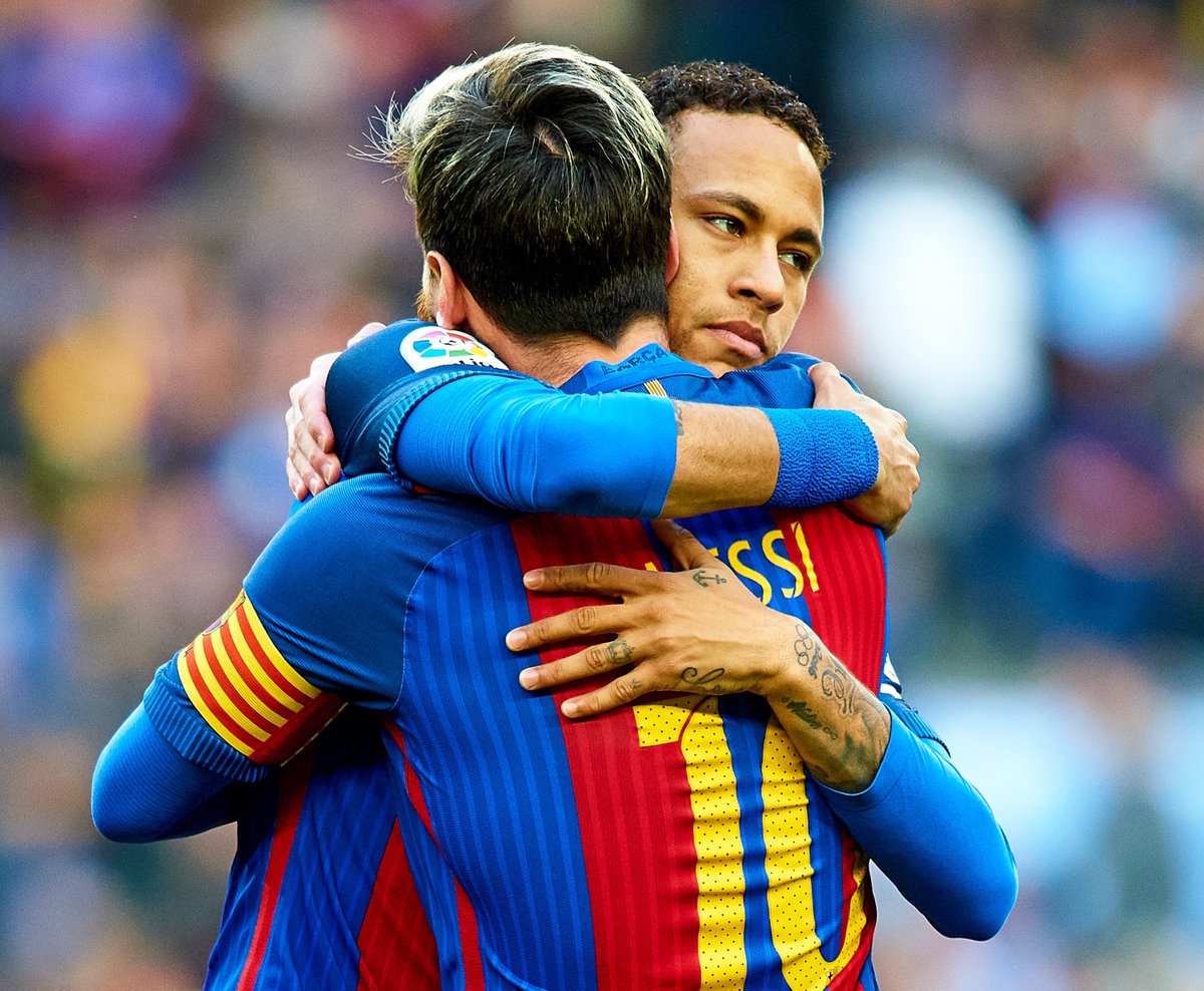 FabrizioRomano's tweet photo. 🫂🇧🇷 Neymar Jr letter to Lionel Messi on his Argentina farewell day. 🇦🇷

“Anyone who loves football has enjoyed you throughout all these years…

"Today is your final game wearing the shirt of your national team, your country, and I hope you enjoy every second of it and that all the tributes today make you happy.

"It’s not only Argentina that thanks you, the whole world thanks you for everything you’ve done for football.

"Thank you for making me love football even more. It was an honor to have played against you, and even more so to have made history alongside you.

"THANK YOU, Leo Messi. 🐐”