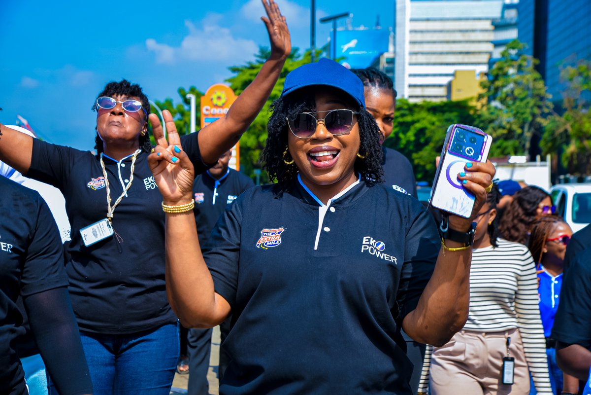 ekopowerltd's tweet photo. Day 2 of #CustomerServiceWeek2026: The Extra Mile, on foot.

At Eko Power, our team took service to the streets of Lagos. We met customers in their communities, listened to their concerns and shared simple ways to manage their electricity better with Eko Power App.
#EkoPowerLtd https://t.co/ujupnuqOHo