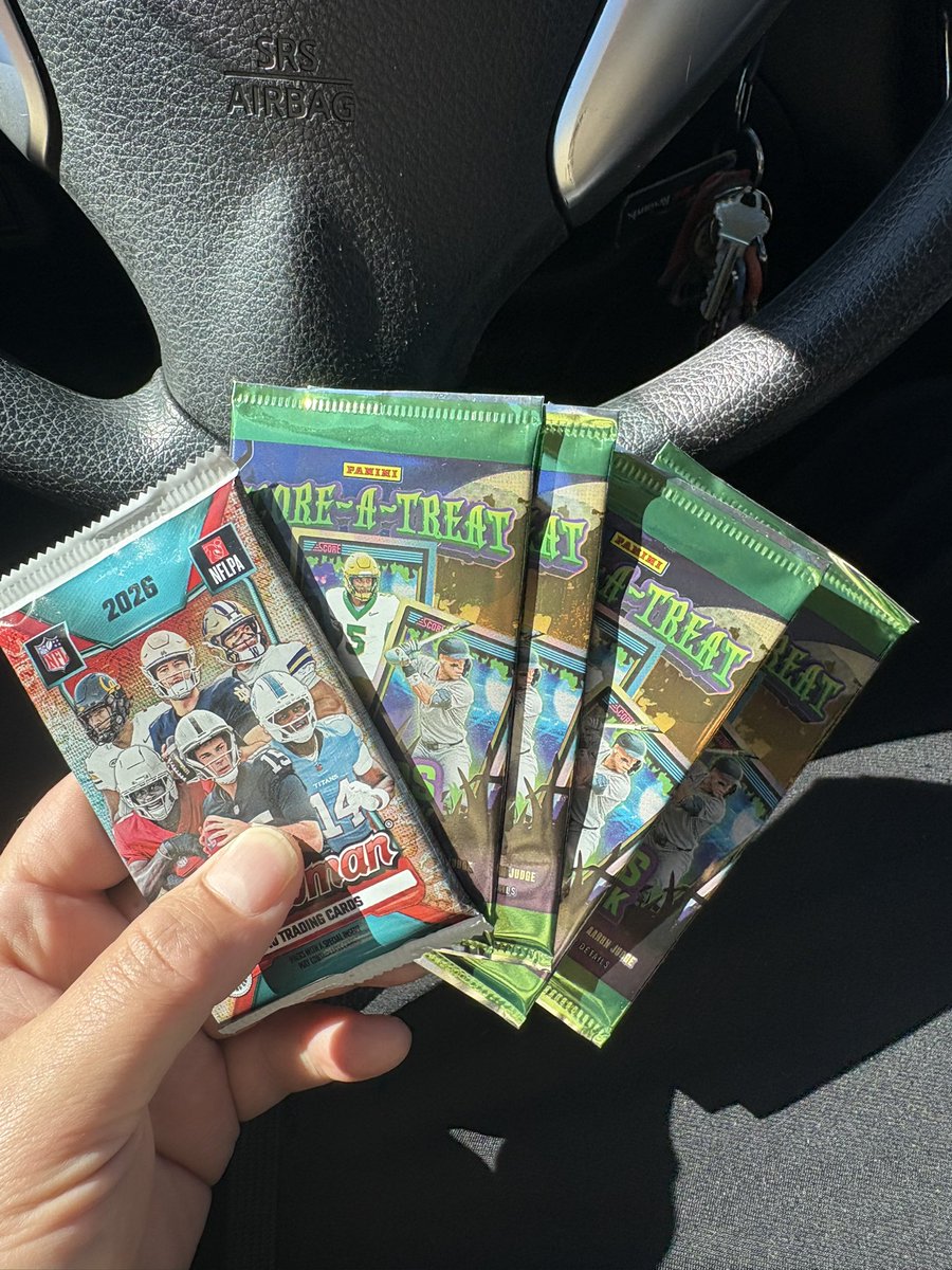 RZCARDSUPPLY's tweet photo. Guess I’ll give these a try https://t.co/DyygTjbAbY
