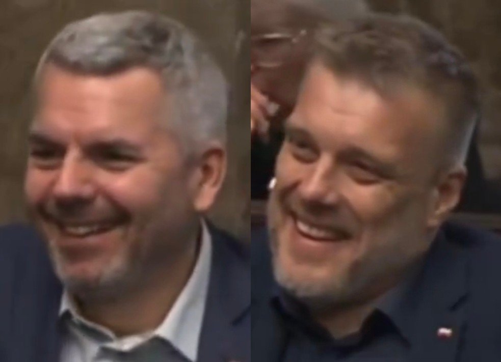 Waldekjamrog's tweet photo. Komuniści czy złodzieje? https://t.co/2rVSNgs0Tu
